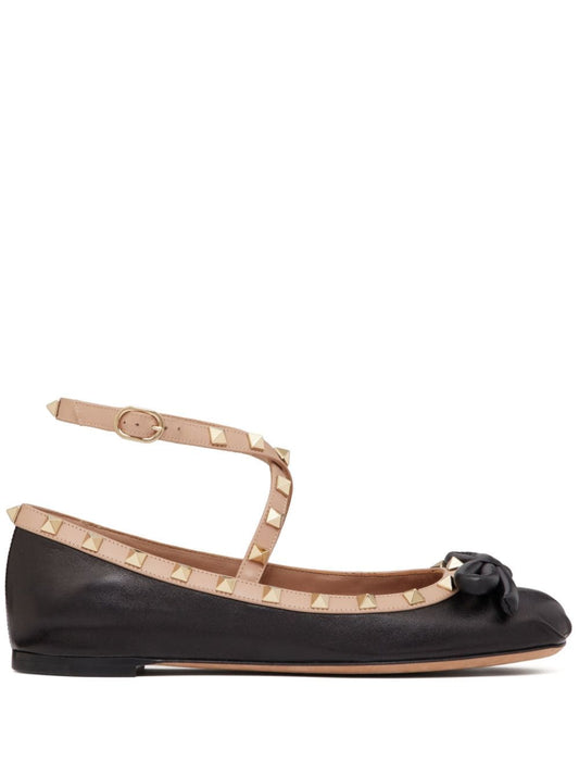 Valentino Garavani Flat shoes Black