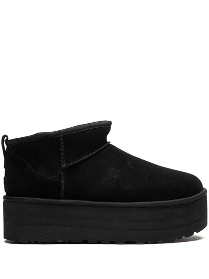 UGG Australia Boots Black