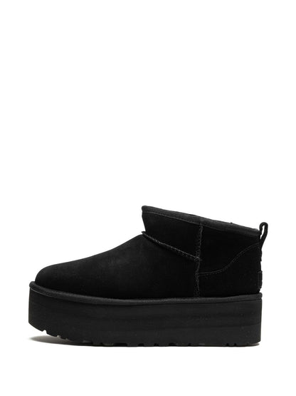 UGG Australia Boots Black