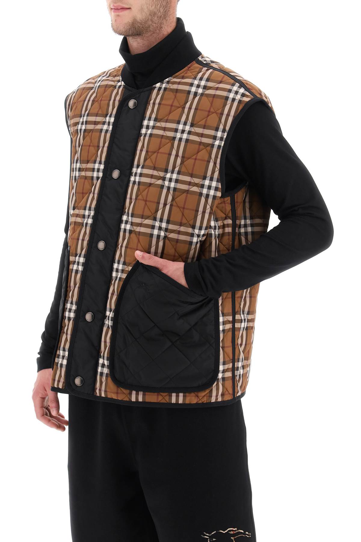 Burberry weaveron quilted vest