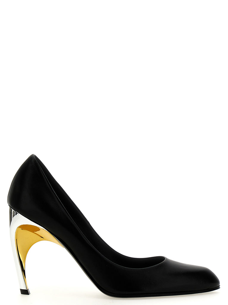 'Armadillo' pumps