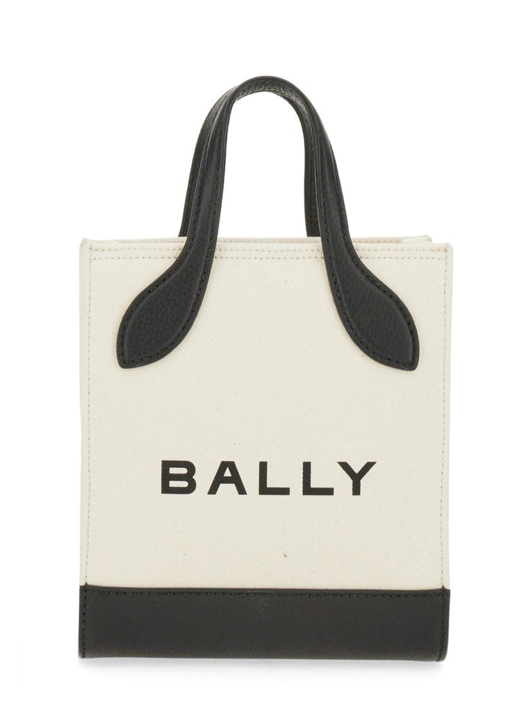 BAG WITH LOGO
