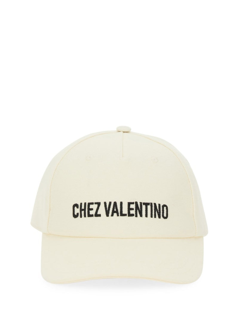 BASEBALL CAP WITH EMBROIDERY