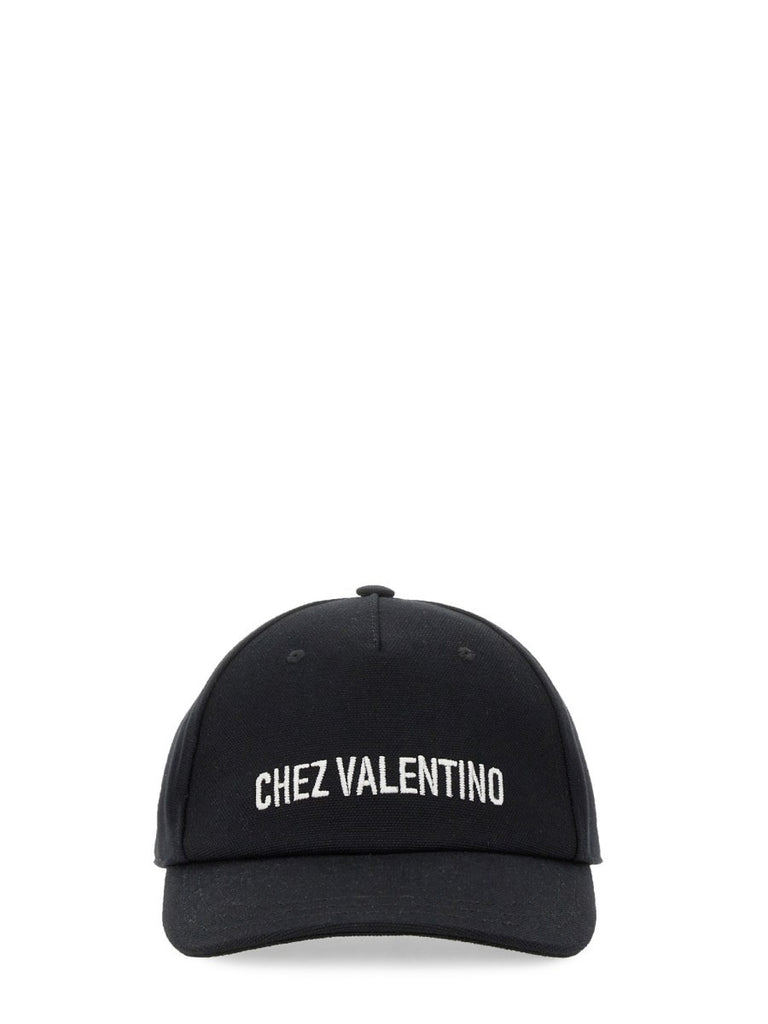 BASEBALL CAP WITH EMBROIDERY