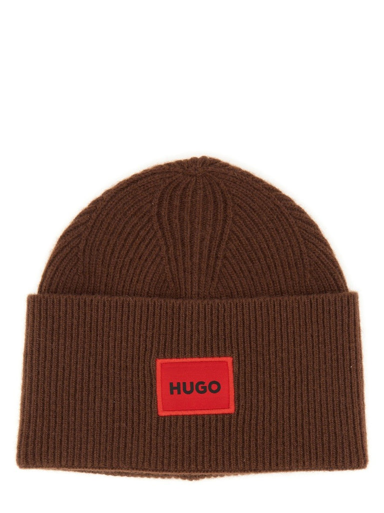 BEANIE HAT WITH LOGO