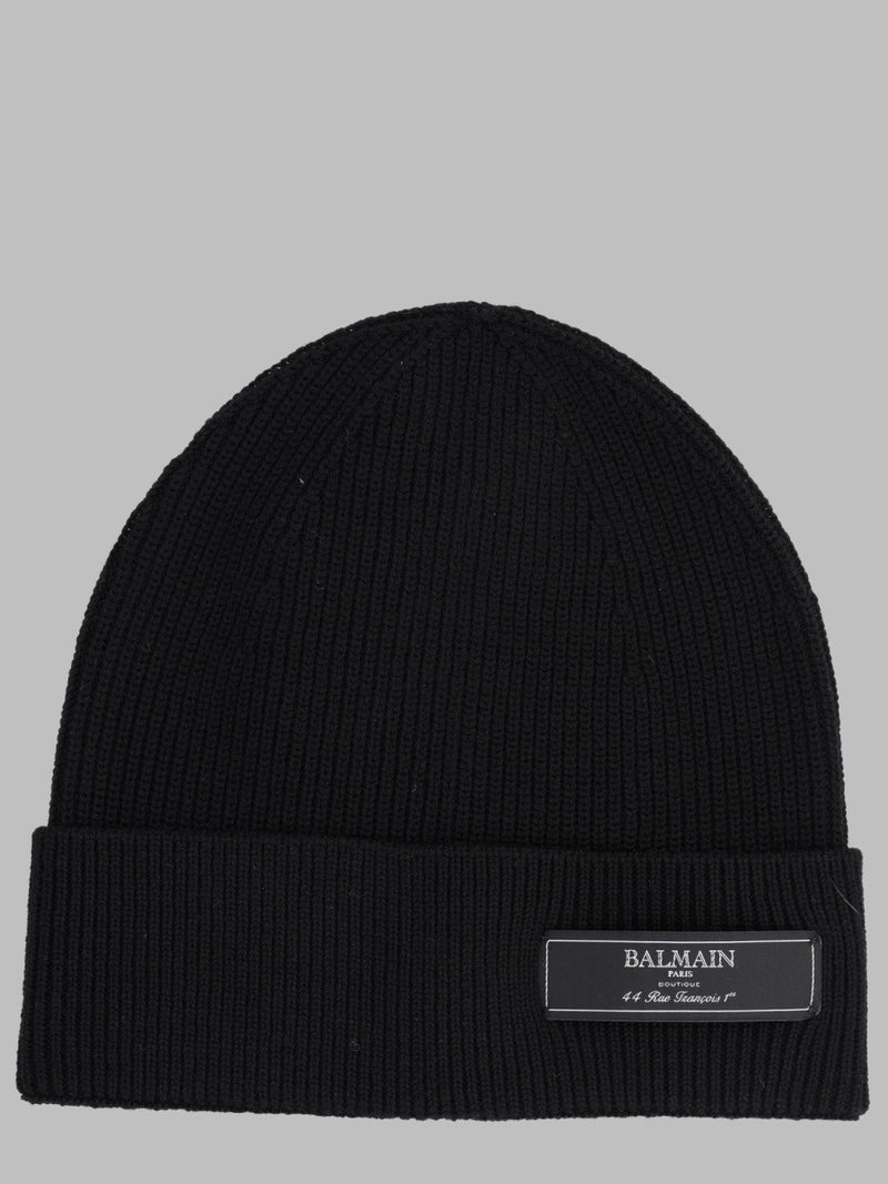 BERRETTO CON PATCH LOGO