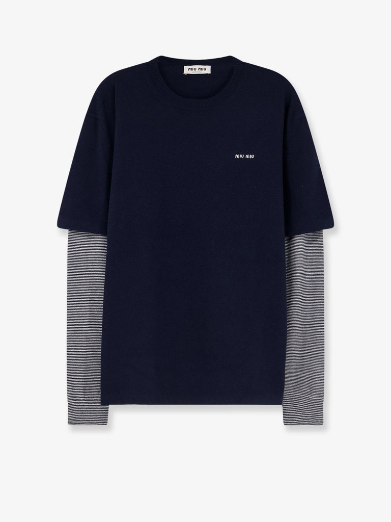 Blend of virgin wool, cashmere and silk sweater