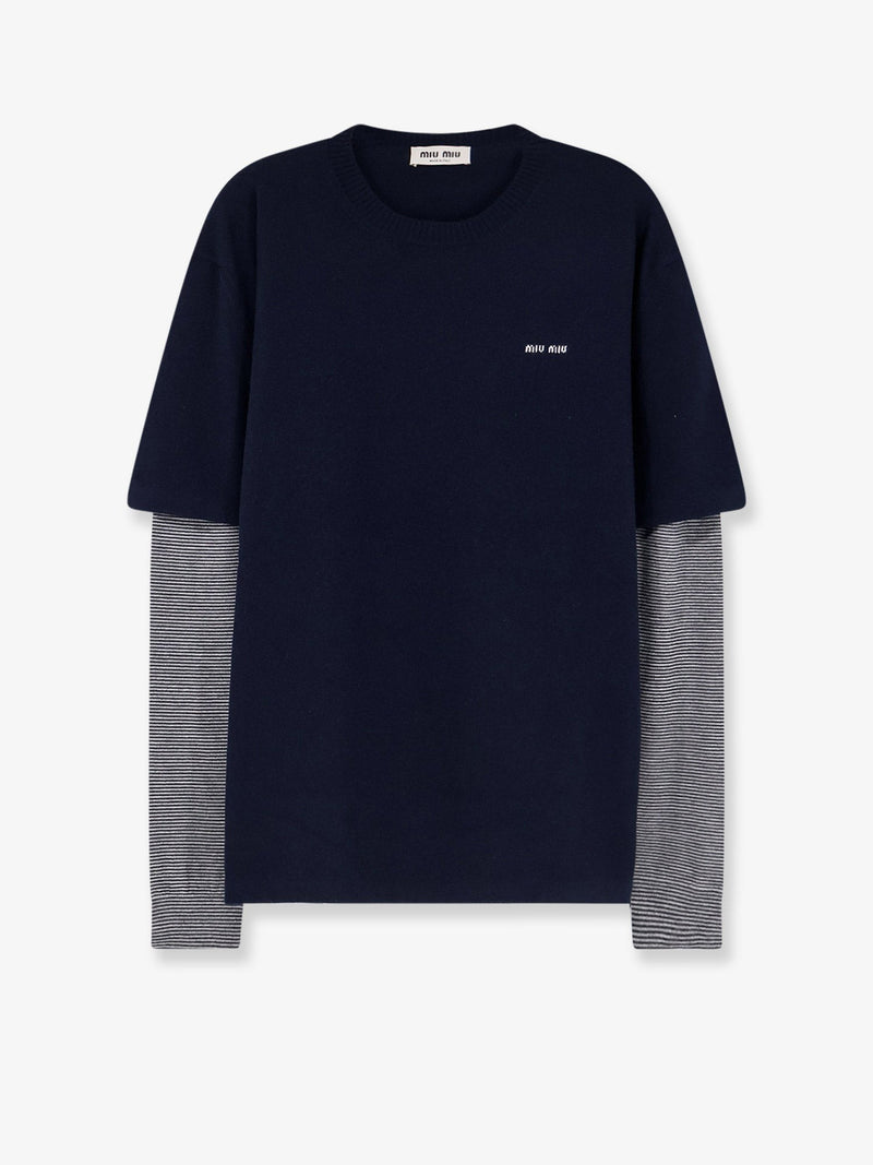 Blend of virgin wool, cashmere and silk sweater