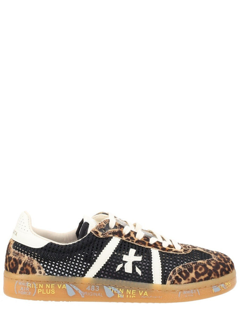 "BONNIED 8200" SNEAKER