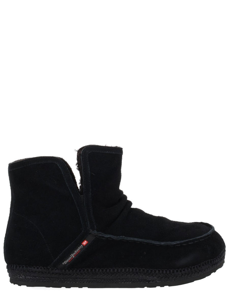BOOT "D-LUKAS AKB"