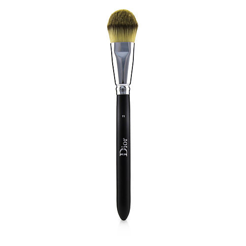 CHRISTIAN DIOR - Dior Backstage Light Coverage Fluid Foundation Brush 11  ---