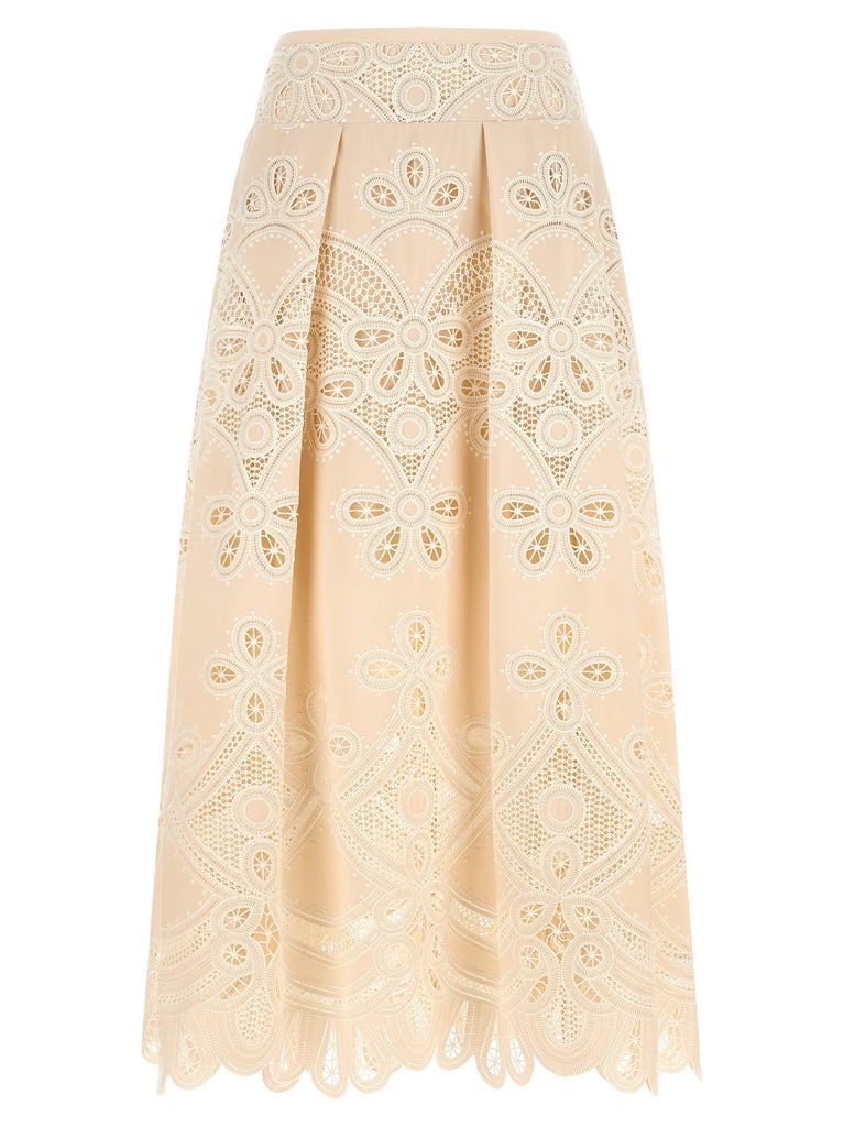 Carving embroidery skirt
