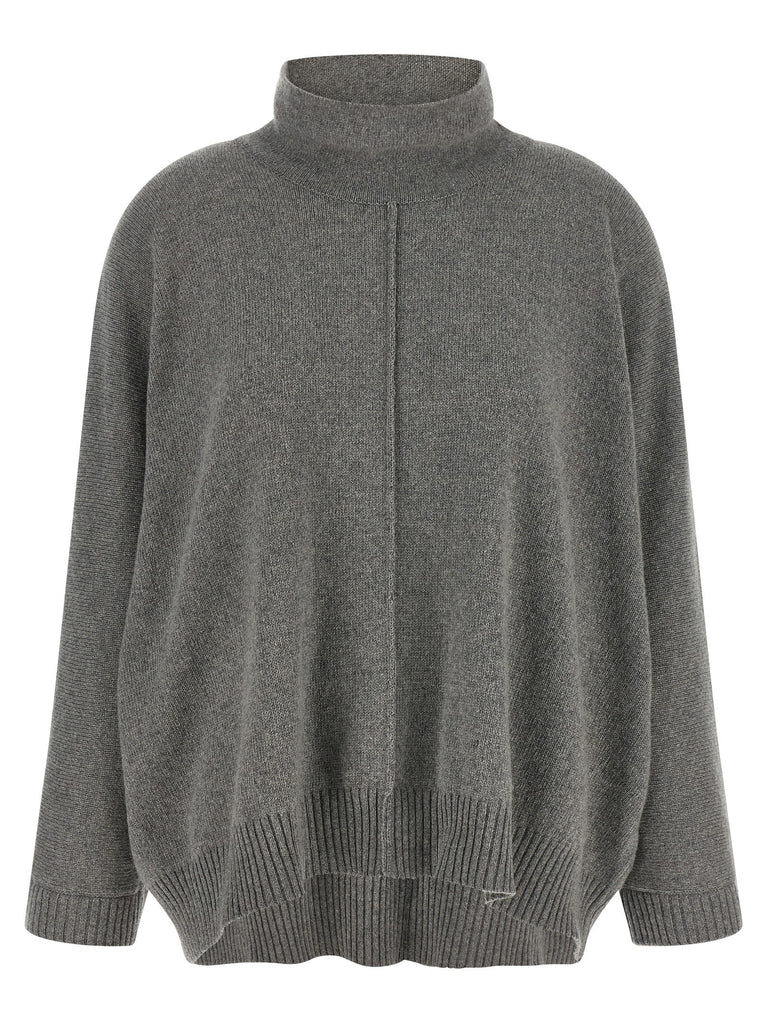 Central stitching sweater