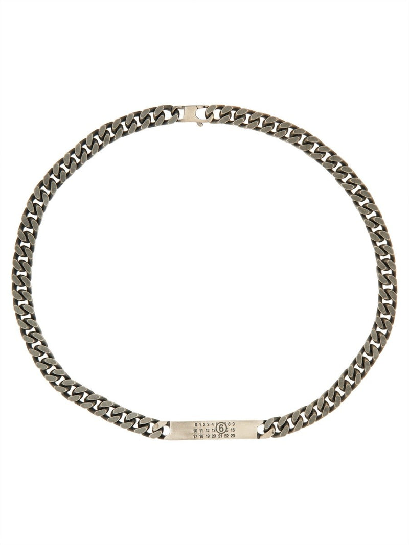 CHAIN NECKLACE