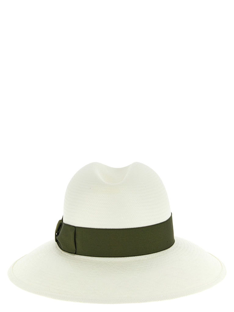 'Claudette' hat