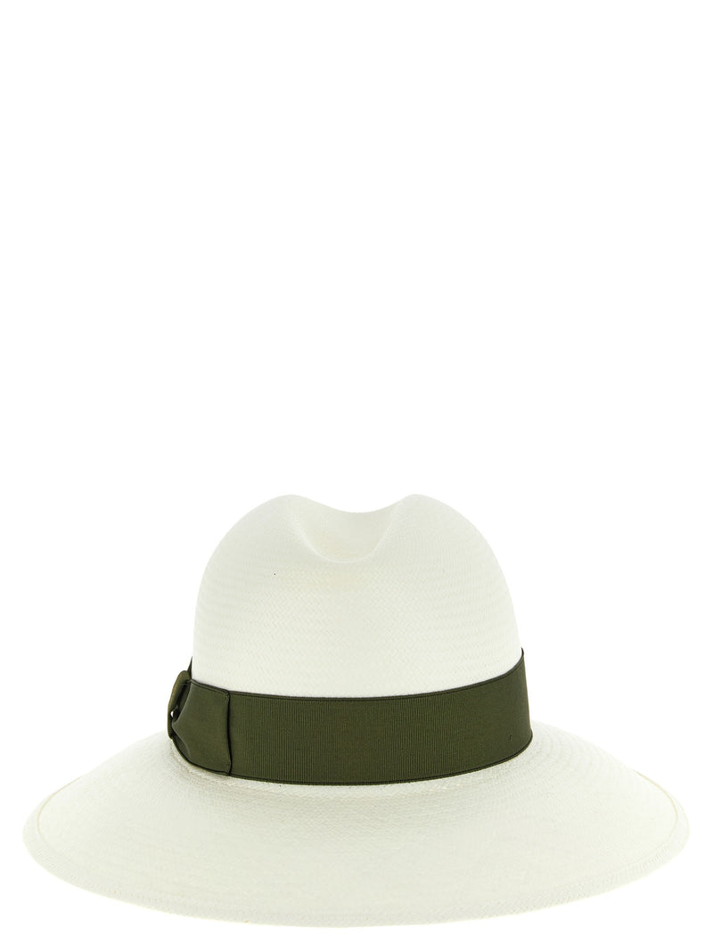 'Claudette' hat