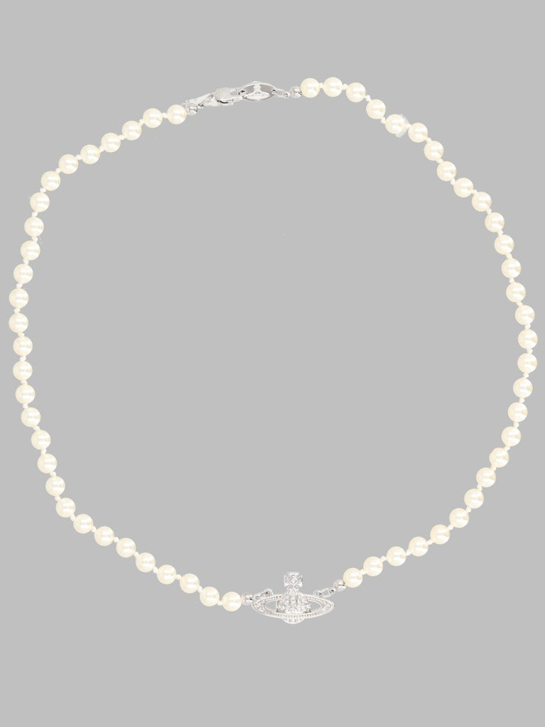COLLANA DI PERLE CON ORB IN BASSO RILIEVO