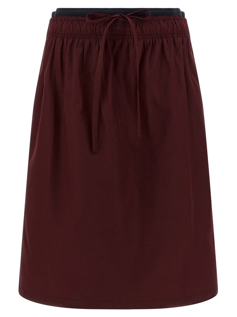 Double layer elastic skirt