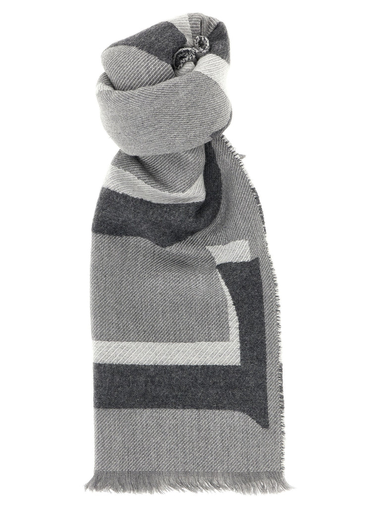Double-sided scarf