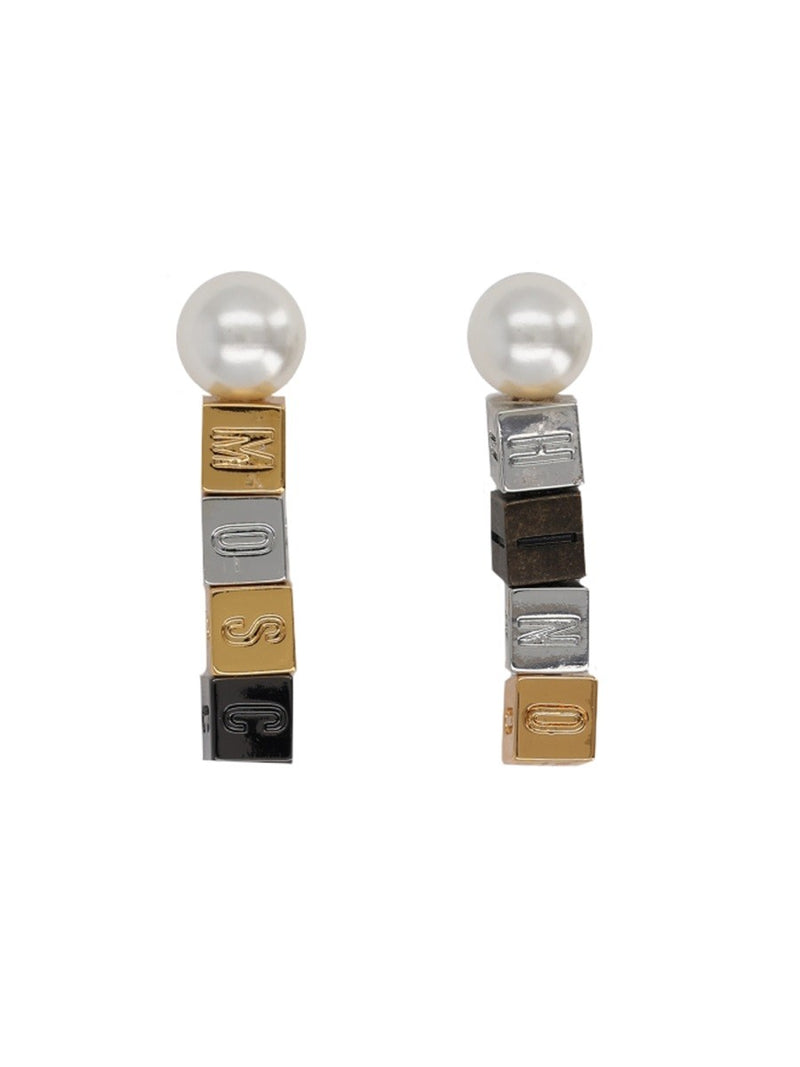 EARRINGS WITH PEARLS
