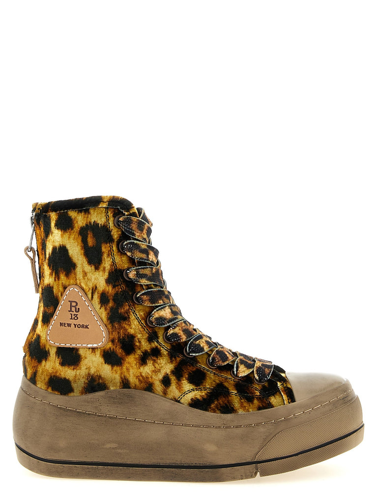 'Extended Kurt' sneakers