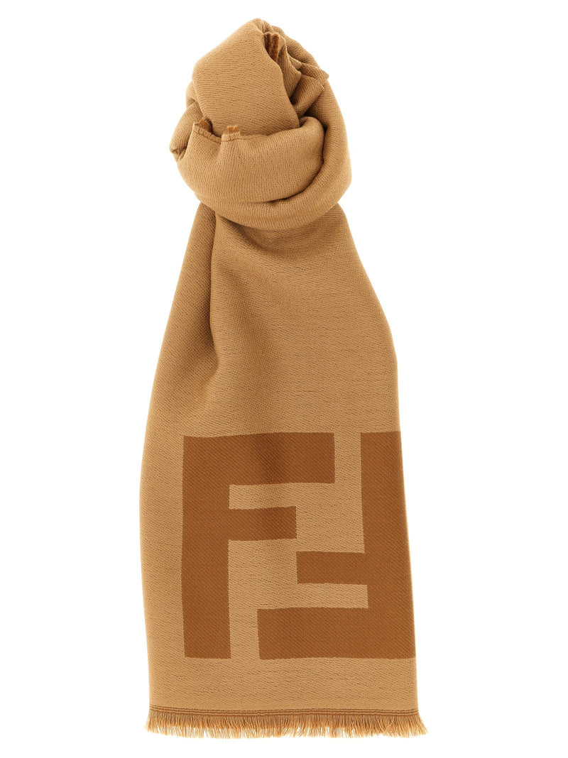 FF macro scarf