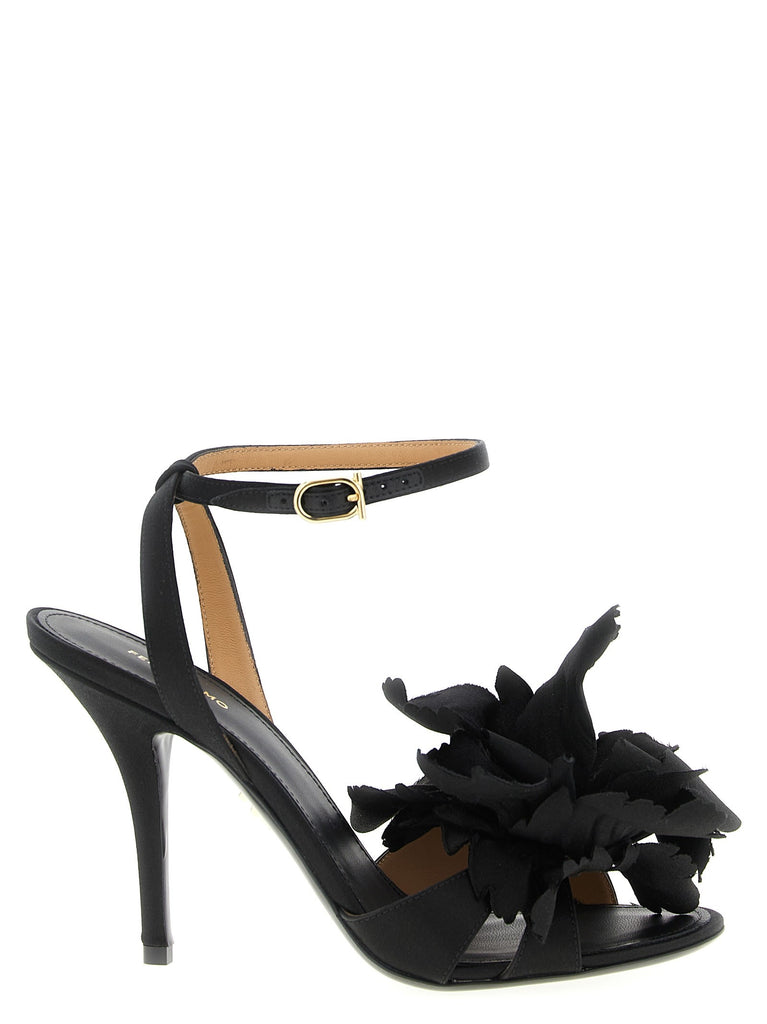 'Ghilly' sandals