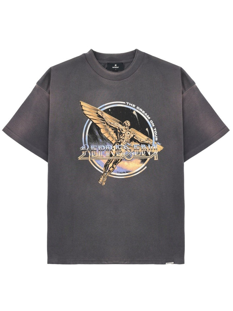"GOLDEN TOUR" T-SHIRT