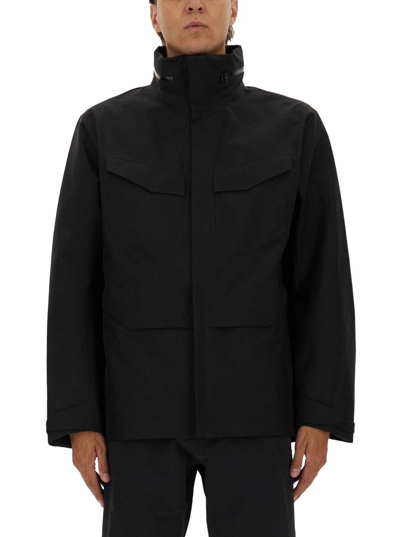 JACKET WITH FOLDABLE HOOD