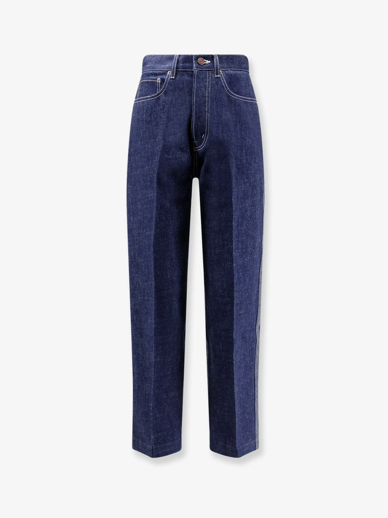 Jeans with stitched profiles