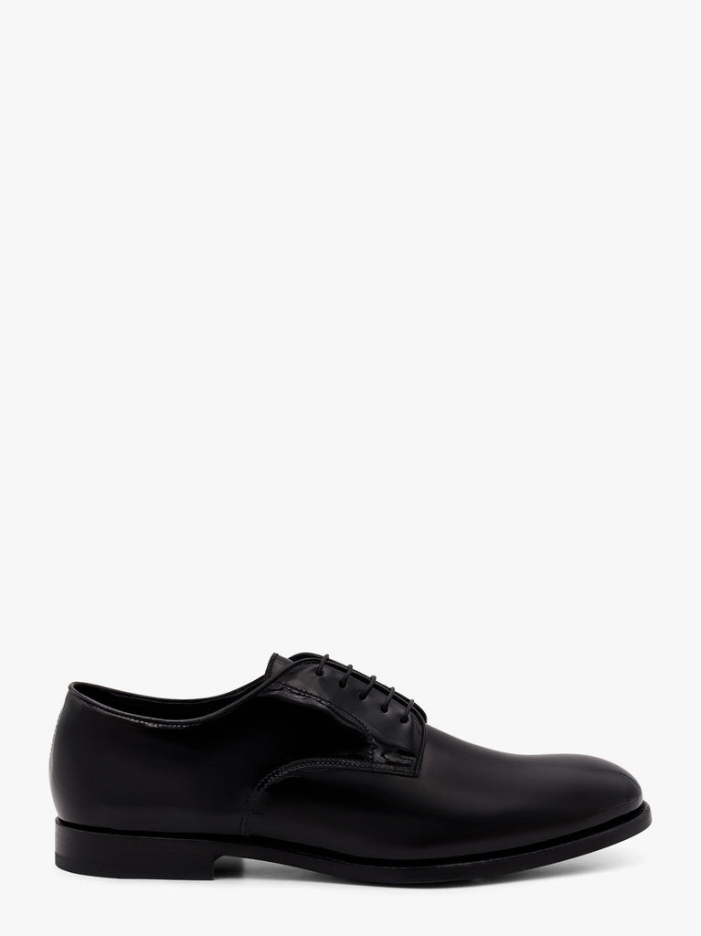 Lace-up patent leather shoe