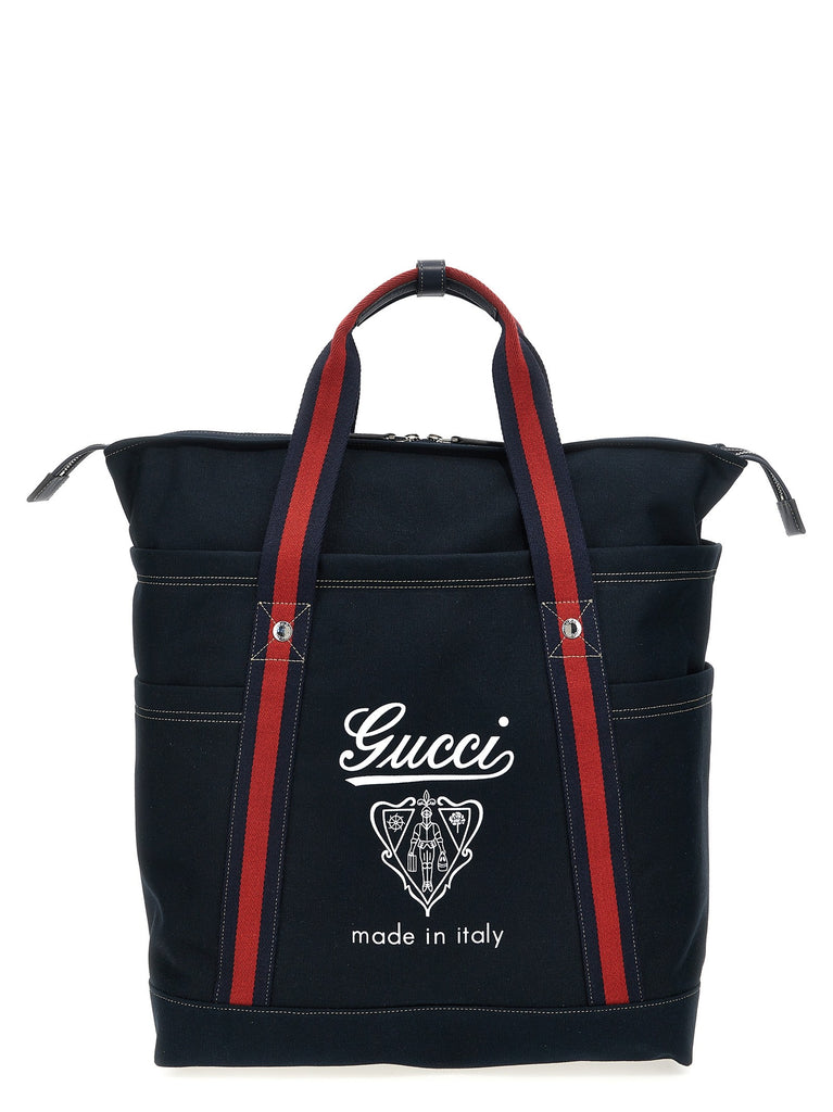 Large coat of arms shopping