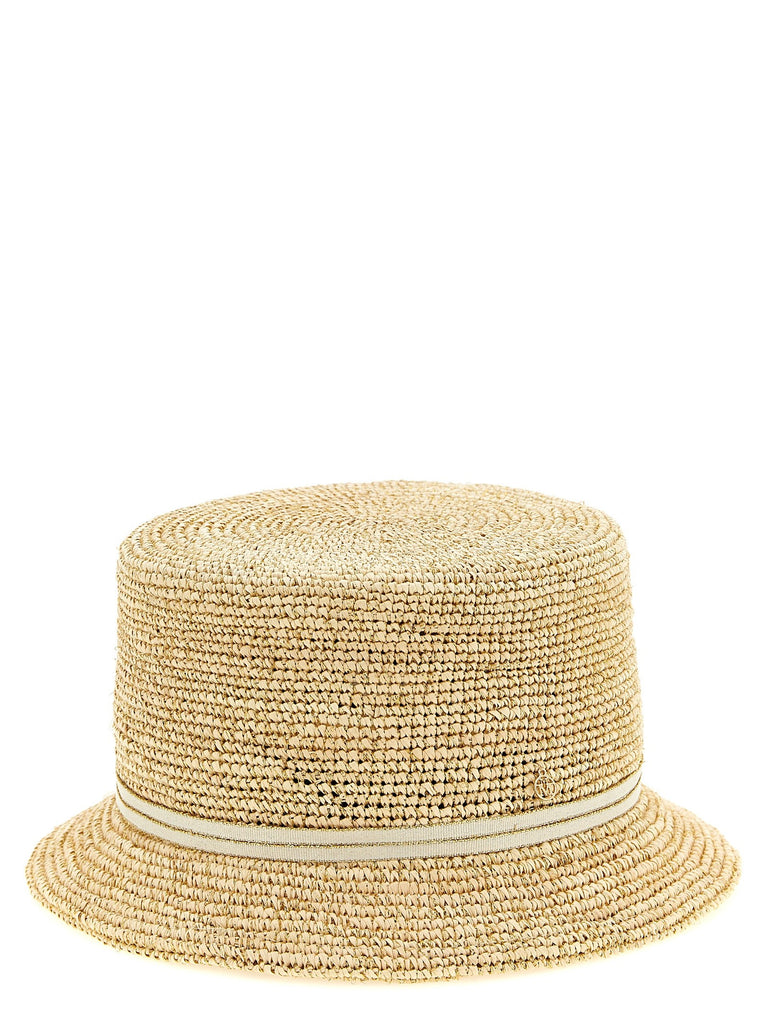 'Lila' hat