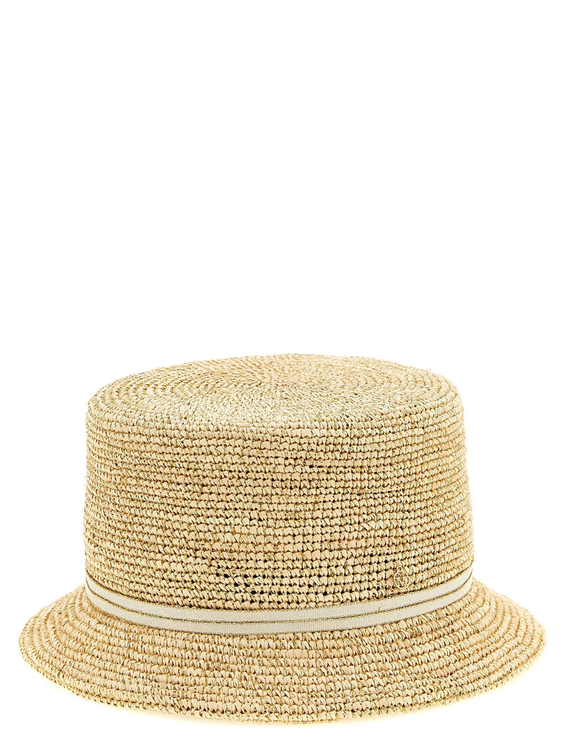 'Lila' hat