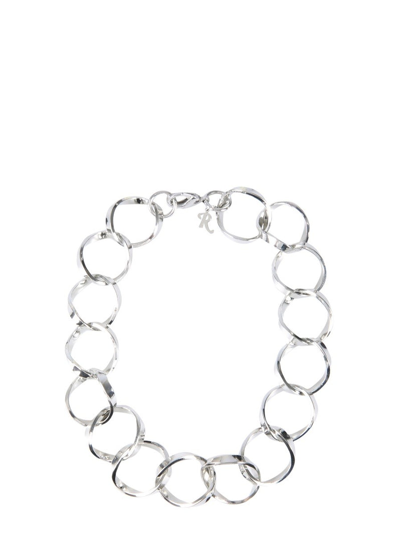 LINKED RINGS NECKLACE