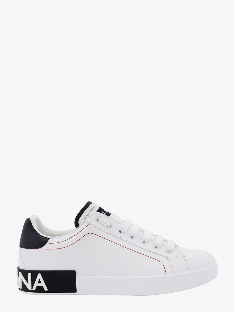 Low-top leather sneakers