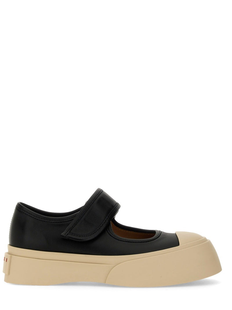 MARY JANE SNEAKER