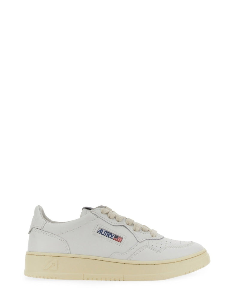 "MEDALIST LOW" SNEAKER