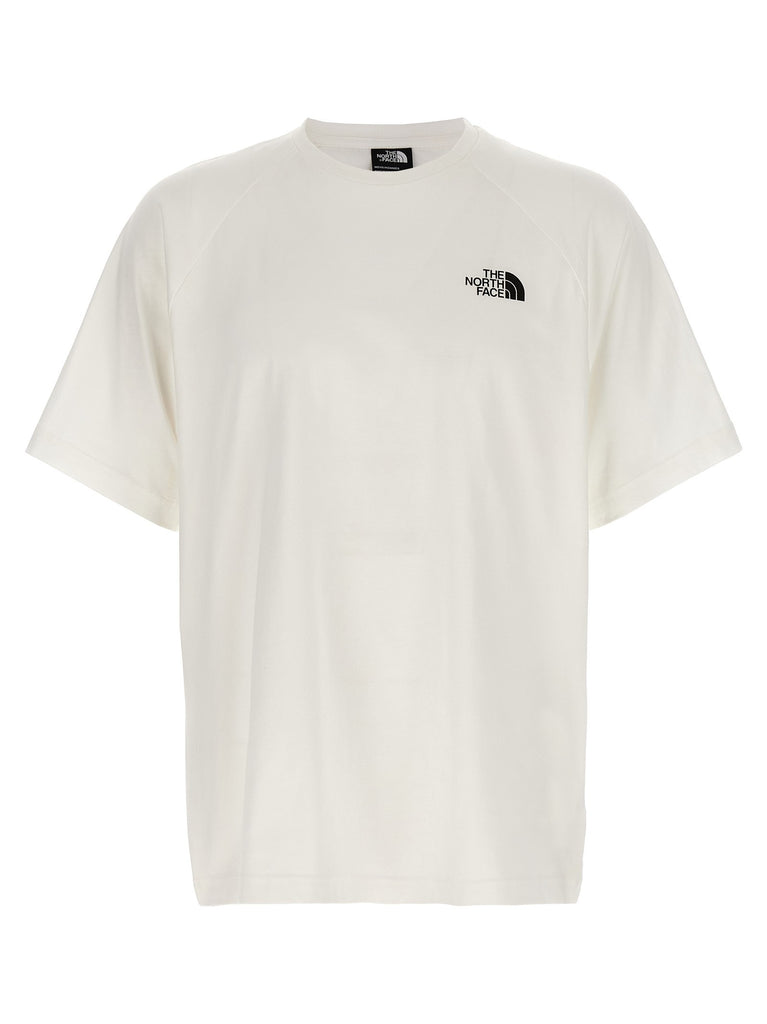 'North Faces' T-shirt