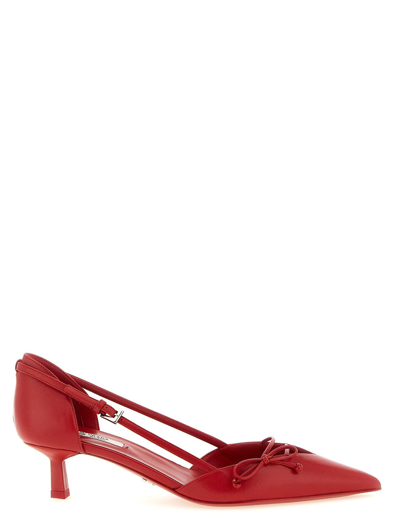Open pumps at the sides