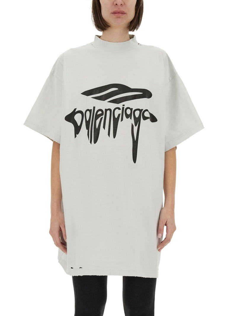 OVERSIZE T-SHIRT