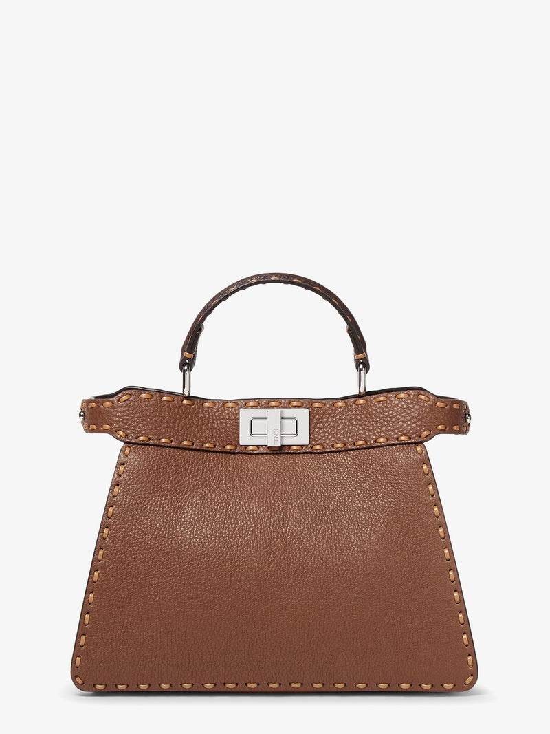 Peekaboo IseeU Small leather shoulder bag with Selleria macro stitching