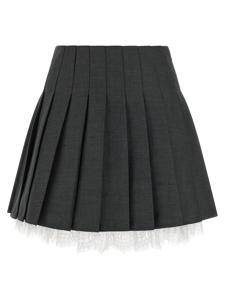 Pleated skirt