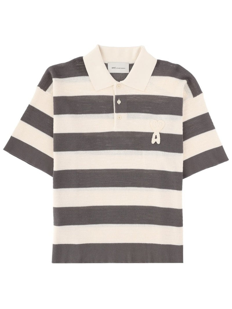 POLO CON PATCH LOGO