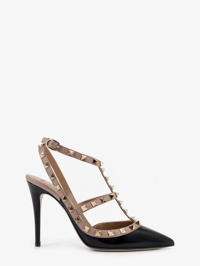 Rockstud patent leather pumps with iconic studs