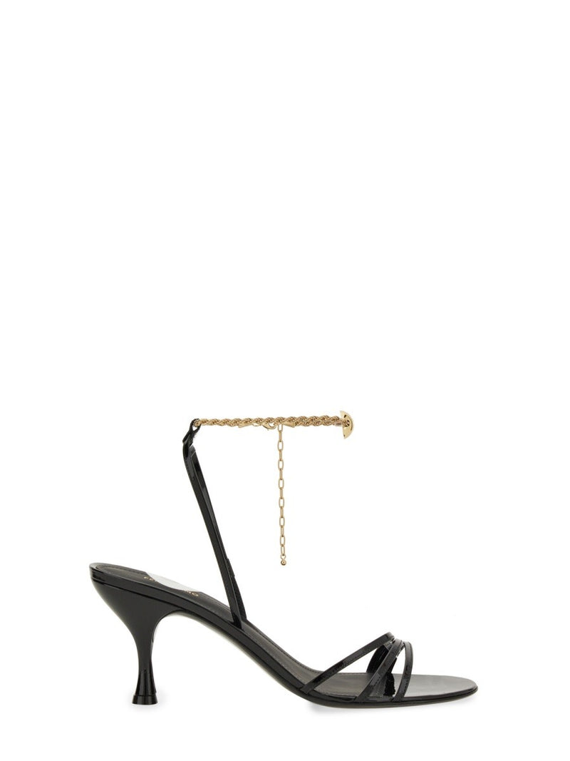 SANDAL WITH CHAIN
