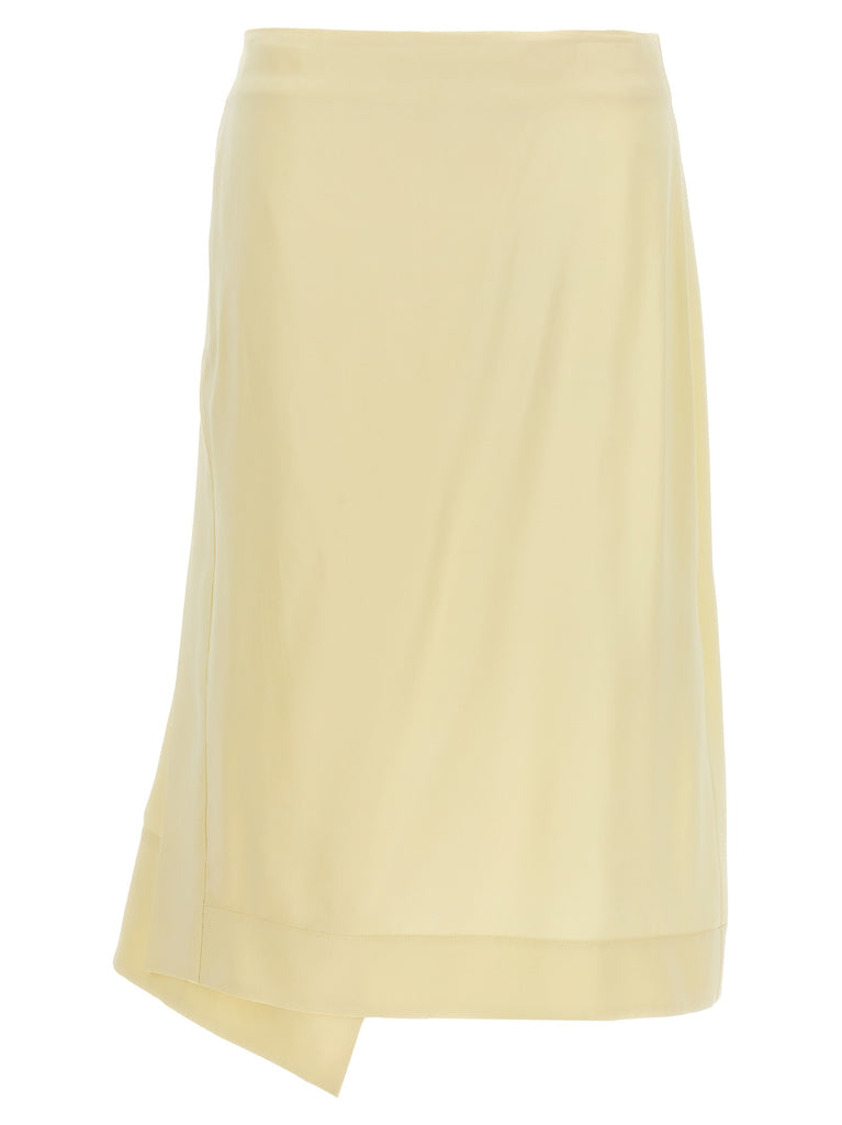 Satin skirt with side slit