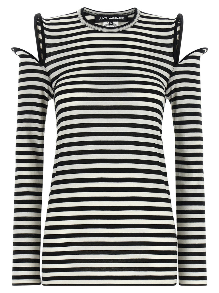 Sculptural shoulder t-shirt