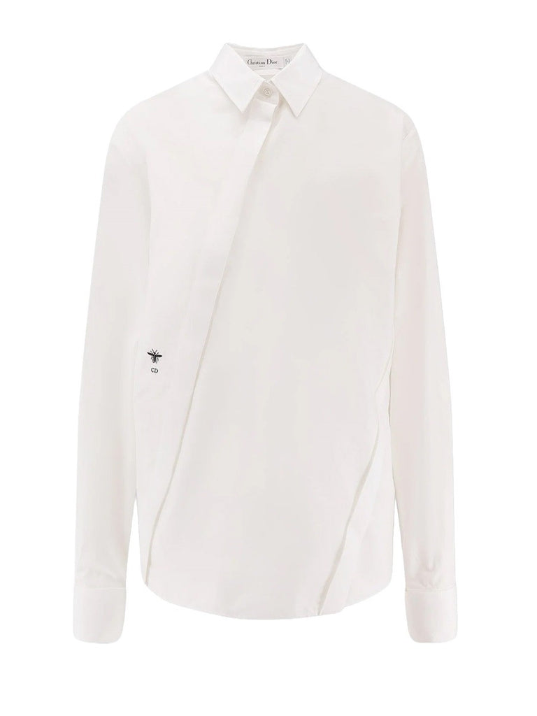 SHIRT WITH ASYMMETRICAL CLOSURE