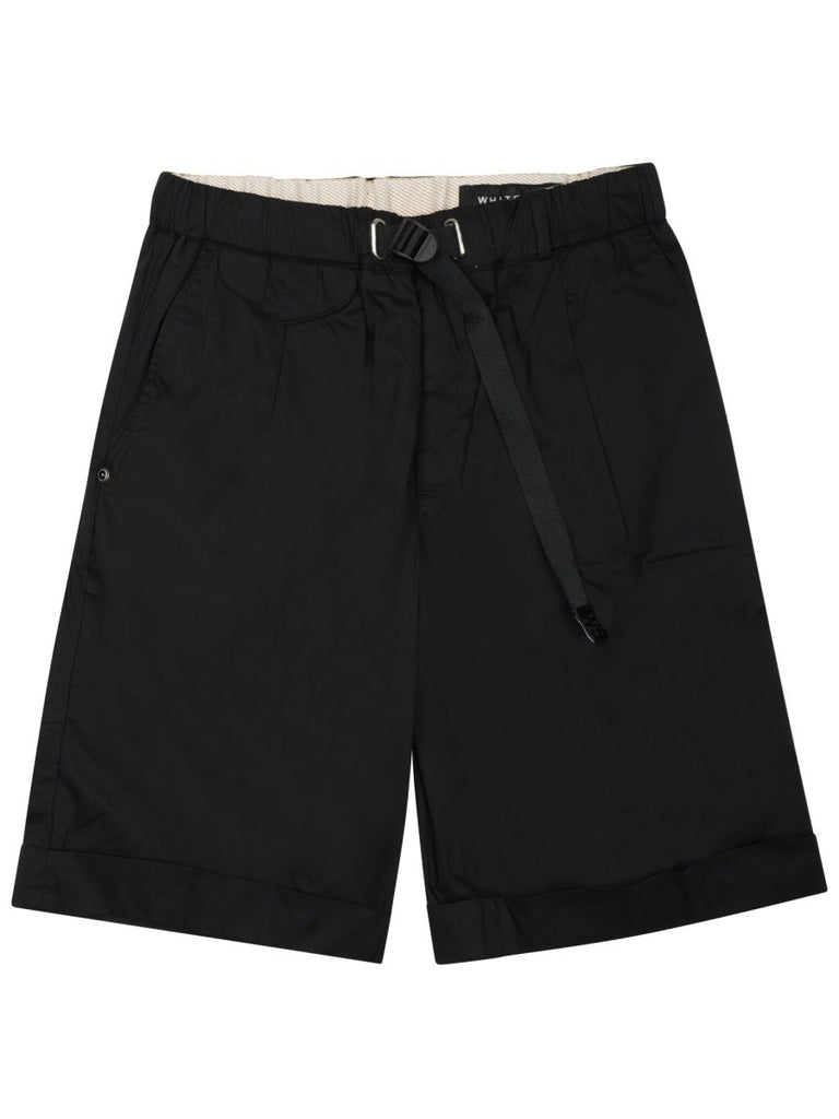 SHORTS CON CINTURA